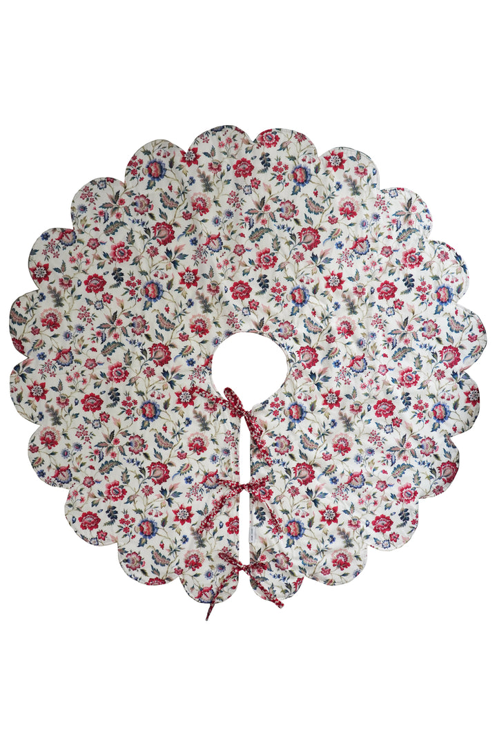 Reversible Christmas Tree Skirt made with Liberty Fabric EVA BELLE