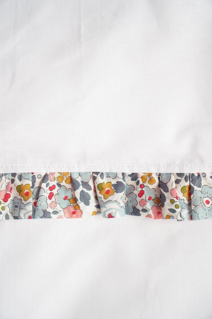 Frill-Edge White Duvet Set made with Liberty Fabric BETSY GREY