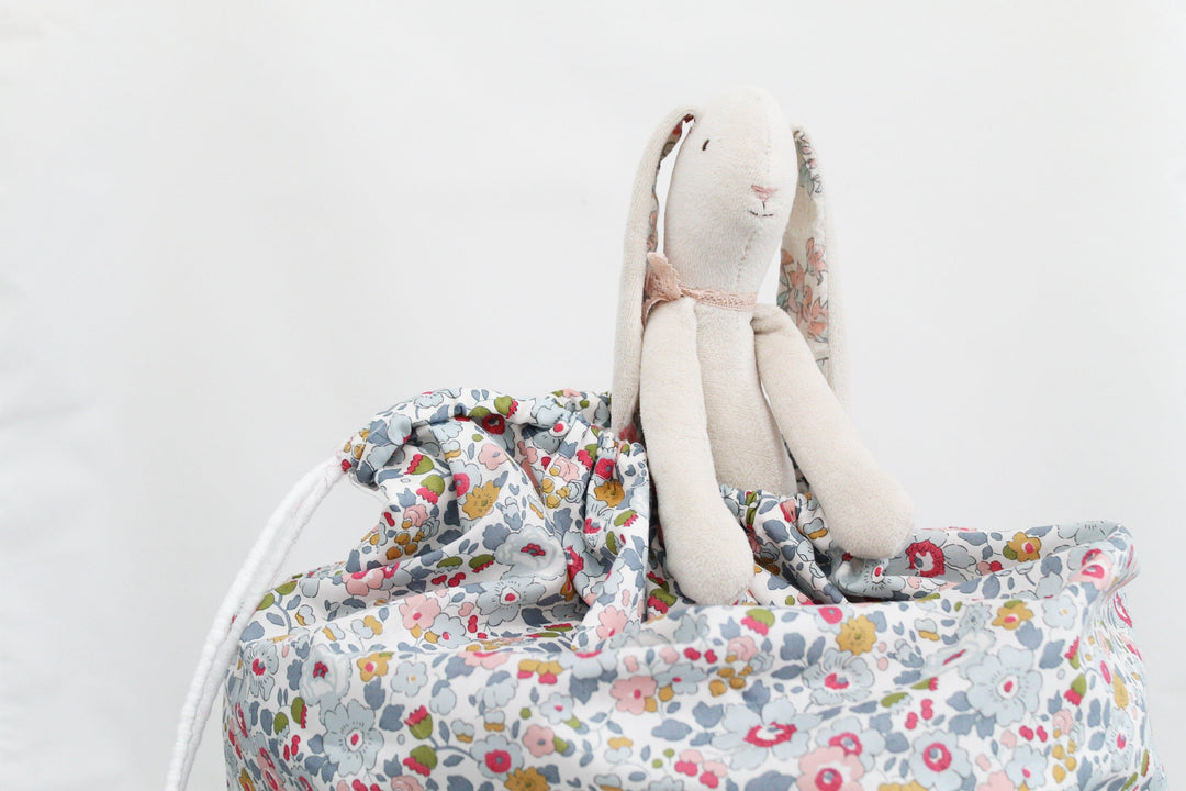 Storage Sack made with Liberty Fabric BETSY GREY - Coco & Wolf