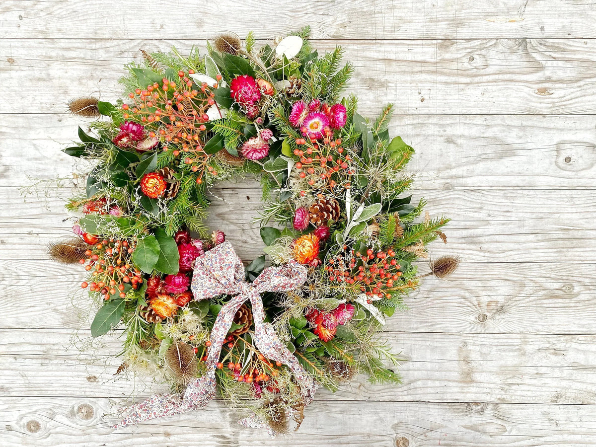 Make Your Own Foraged Christmas Wreath - Coco & Wolf