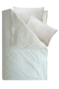 Bedding in White made with Liberty Fabric BETSY LACE