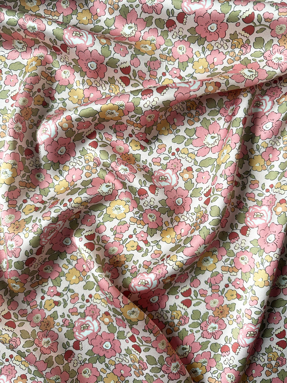 Silk Pillowcase made with Liberty Fabric BETSY FIELD DUSKY PINK