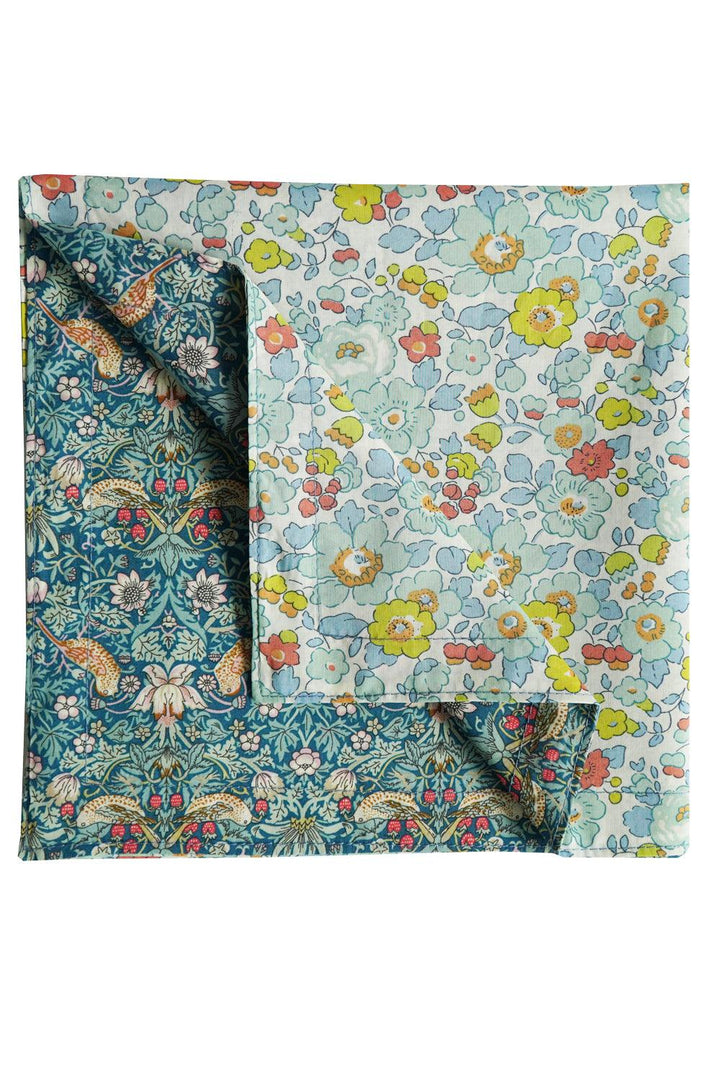 Reversible Stitch Napkin Set made with Liberty Fabric BETSY SAGE & STRAWBERRY THIEF - Coco & Wolf