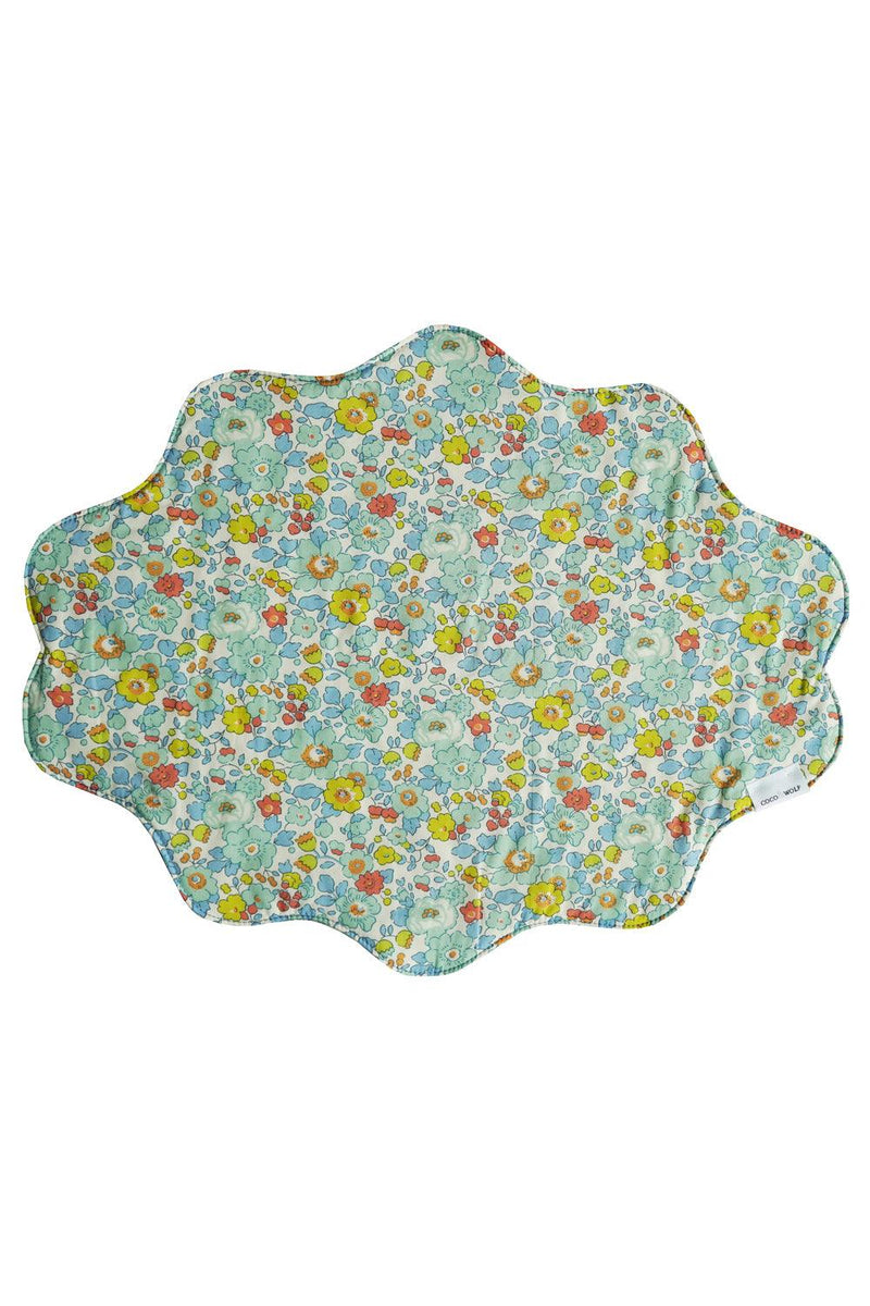 Reversible Wavy Placemat made with Liberty Fabric BETSY SAGE & STRAWBERRY THIEF - Coco & Wolf