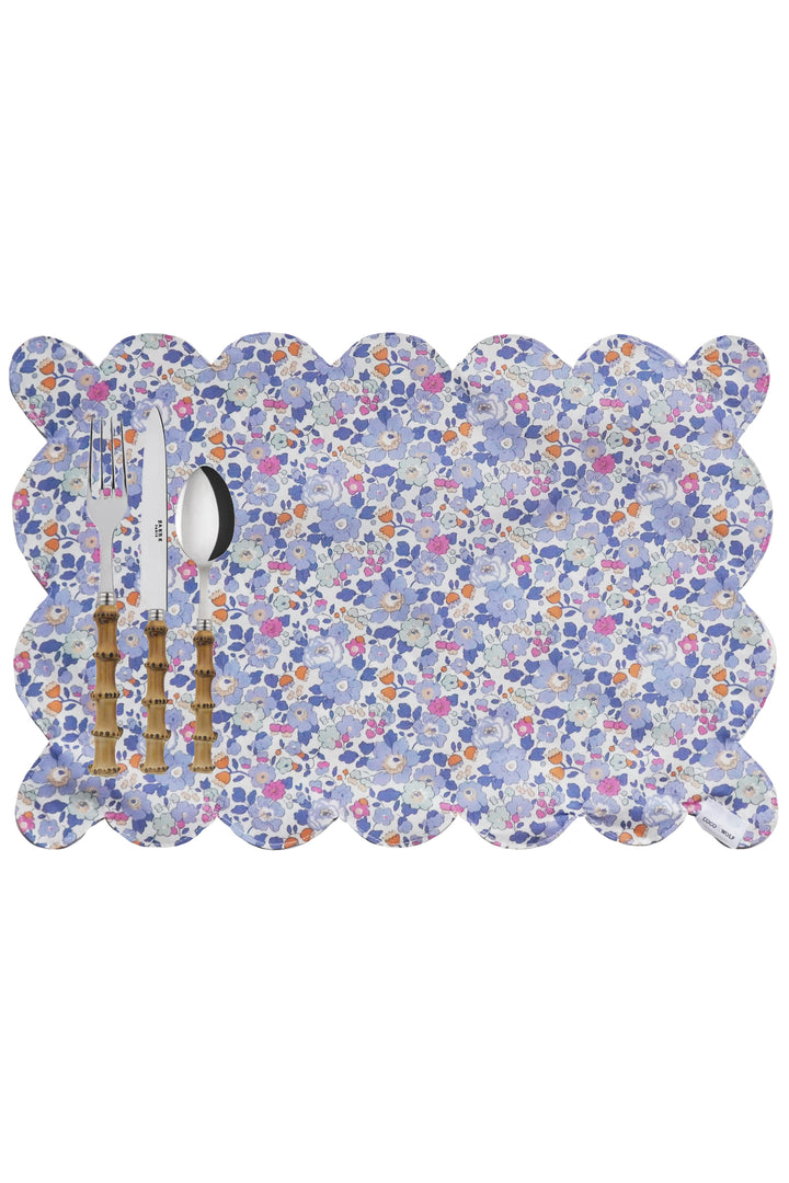 Reversible Scalloped Placemat made with Liberty Fabric BETSY