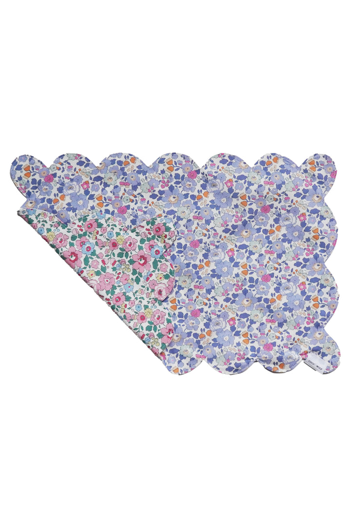 Reversible Scalloped Placemat made with Liberty Fabric BETSY