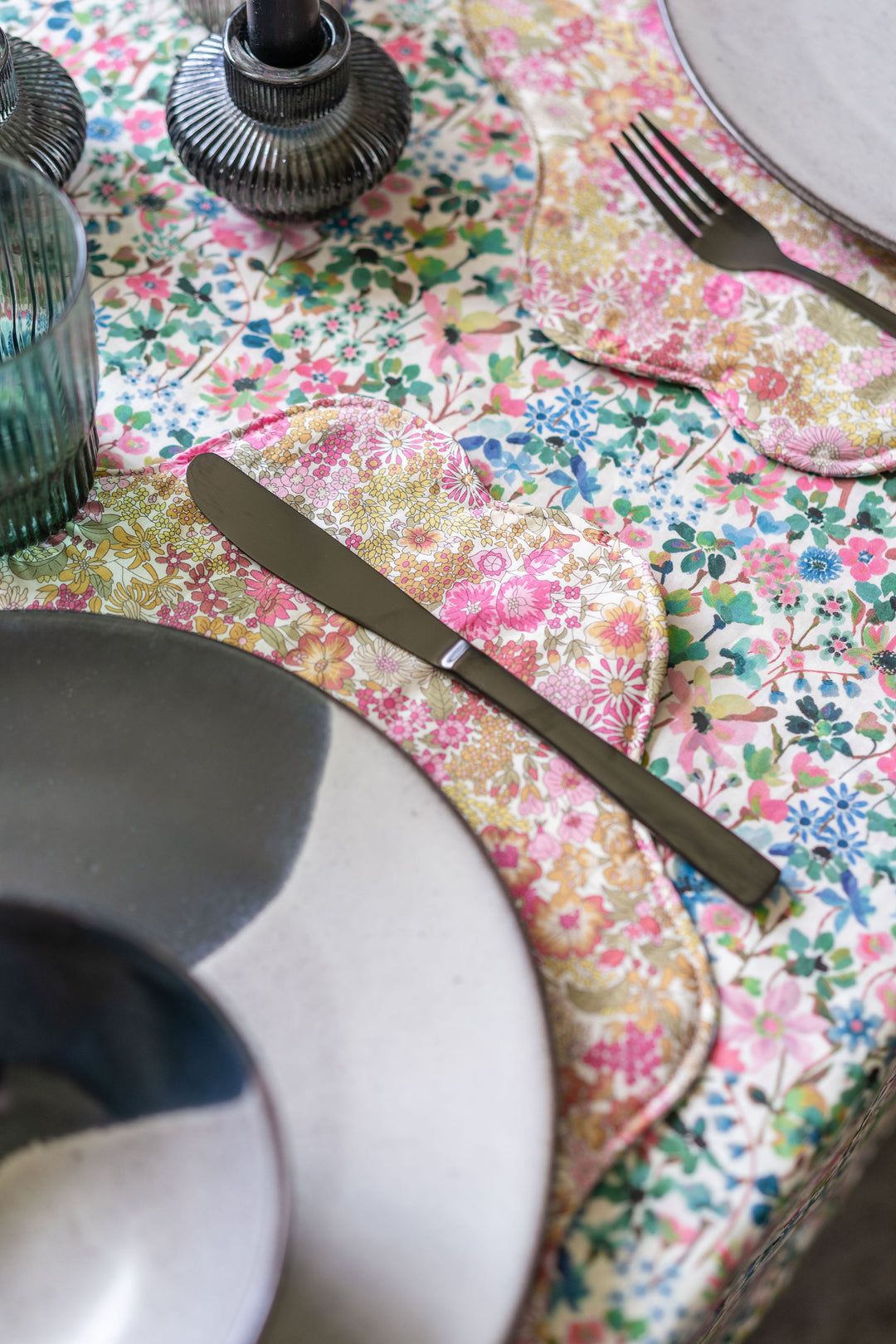 Reversible Wavy Placemat made with Liberty Fabric DREAMS OF SUMMER & MARGARET ANNIE