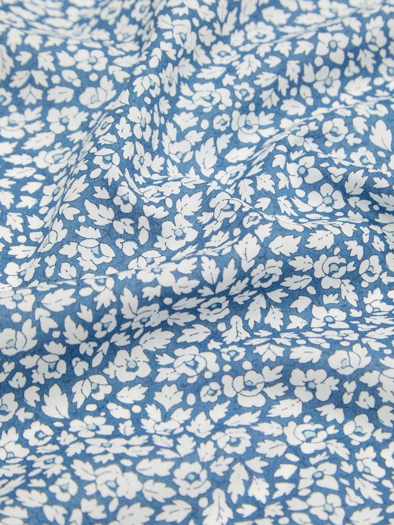 Liberty Fabric Tana Lawn® Cotton FEATHER MEADOW BLUE