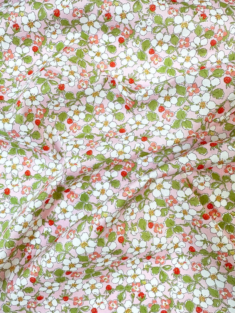 Liberty Fabric Tana Lawn® Cotton PAYSANNE BLOSSOM PINK