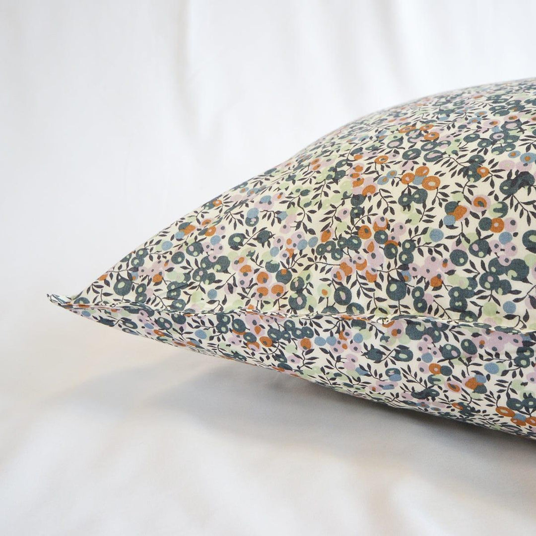 Bedding made with Organic Liberty Fabric WILTSHIRE - Coco & Wolf