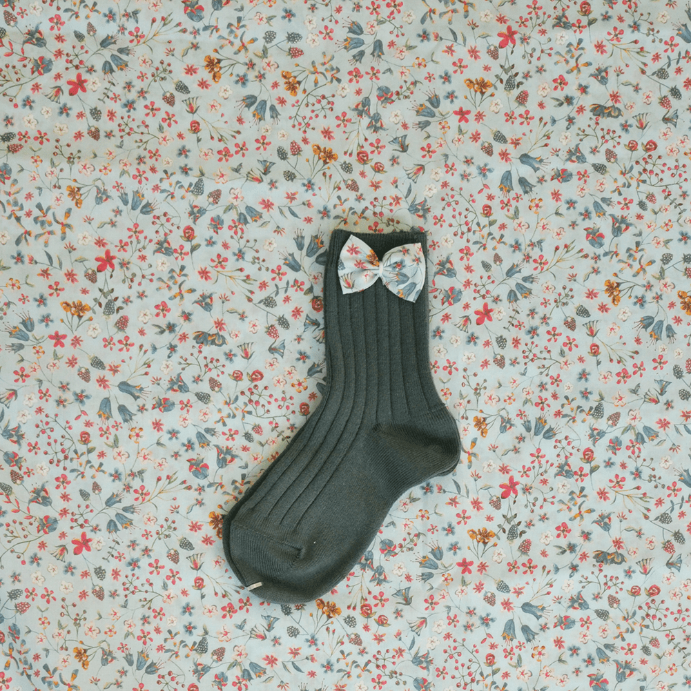 Bow Ankle Socks Liberty Fabric DONNA LEIGH SILVER - Coco & Wolf