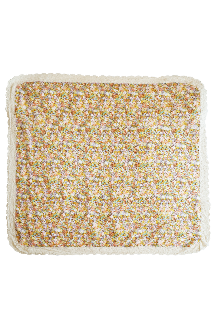 Coco & Wolf × O Pioneers Lace-Trim Tablecloth made with Liberty Fabric THORPE YELLOW