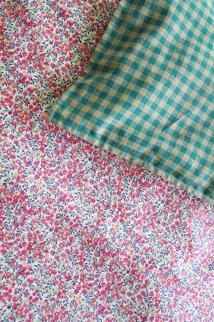 Reversible Heirloom Quilt made with Liberty Fabric WILTSHIRE BUD MAGENTA & GINGHAM LINEN
