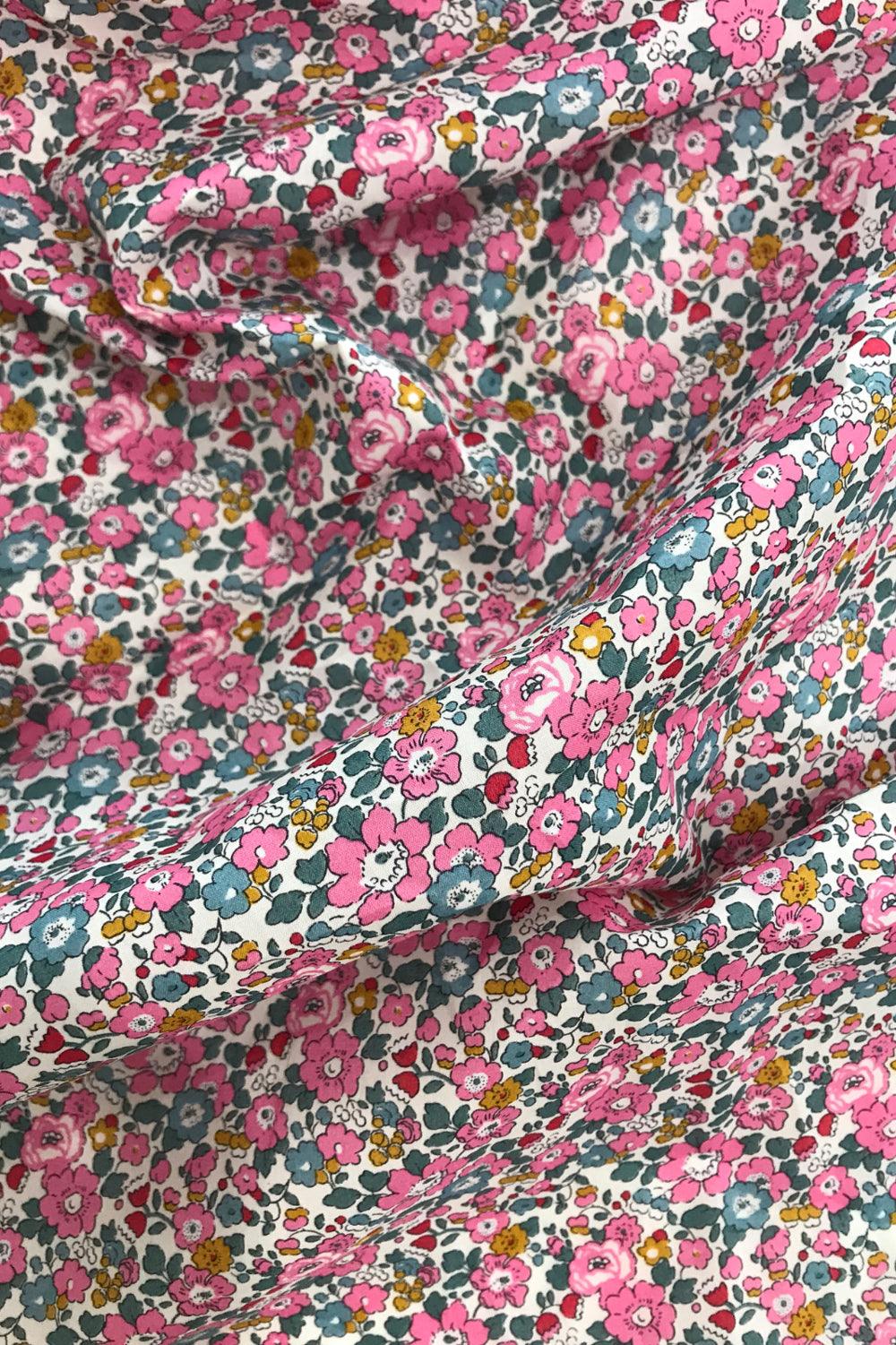 Fitted Sheet made with Liberty Fabric BETSY ANN PINK - Coco & Wolf