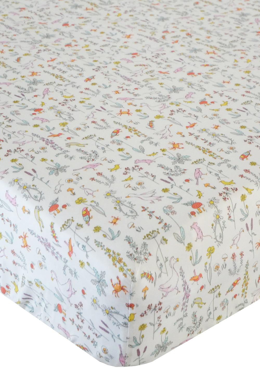 Fitted Sheet made with Liberty Fabric THEO PINK - Coco & Wolf