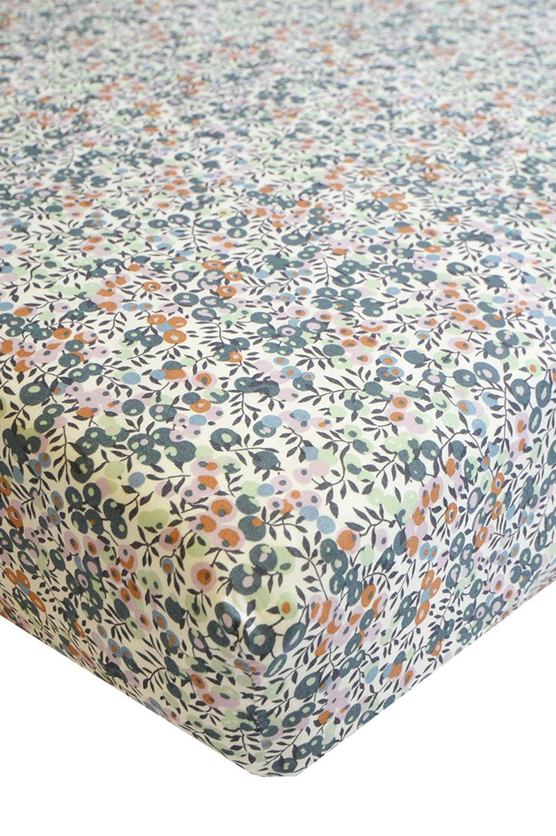 Fitted Sheet made with Organic Liberty Fabric WILTSHIRE - Coco & Wolf