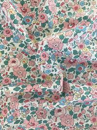 Flat Top Sheet made with Liberty Fabric BETSY CANDY FLOSS - Coco & Wolf