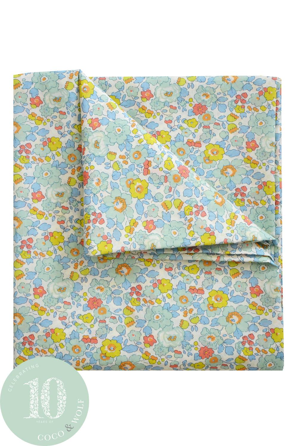 Flat Top Sheet made with Liberty Fabric BETSY SAGE - Coco & Wolf