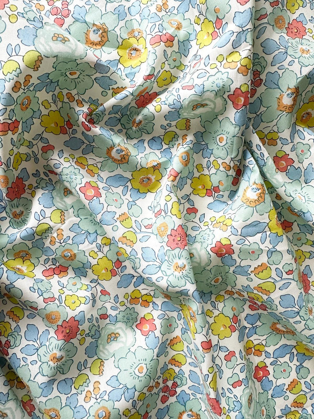 Flat Top Sheet made with Liberty Fabric BETSY SAGE - Coco & Wolf