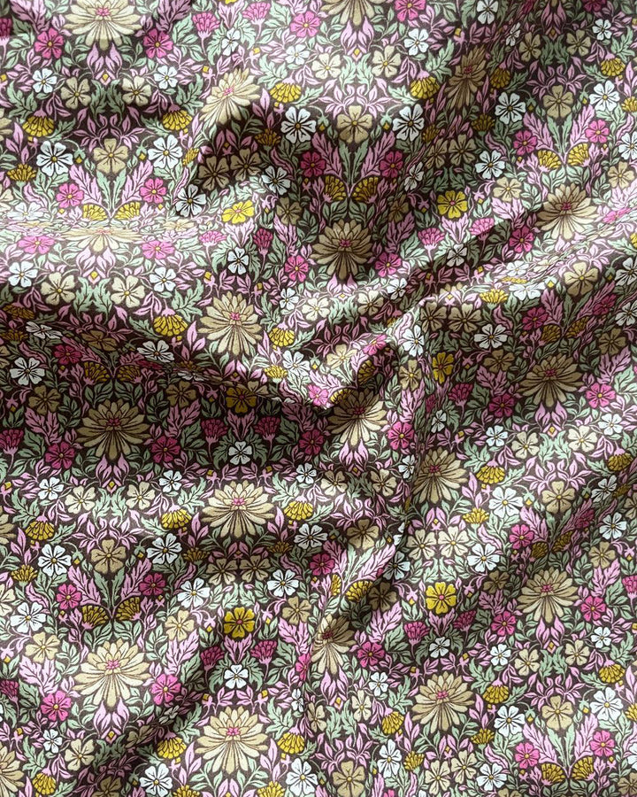 Liberty Fabric Piccadilly Poplin Cotton MOON FLOWER