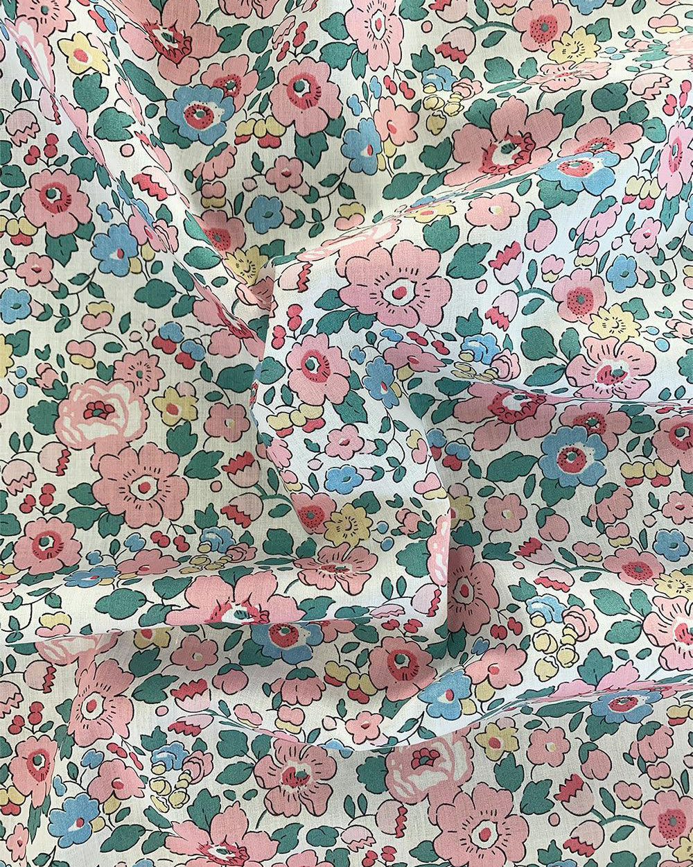 Liberty Fabric Tana Lawn® Cotton BETSY BLOSSOM PINK