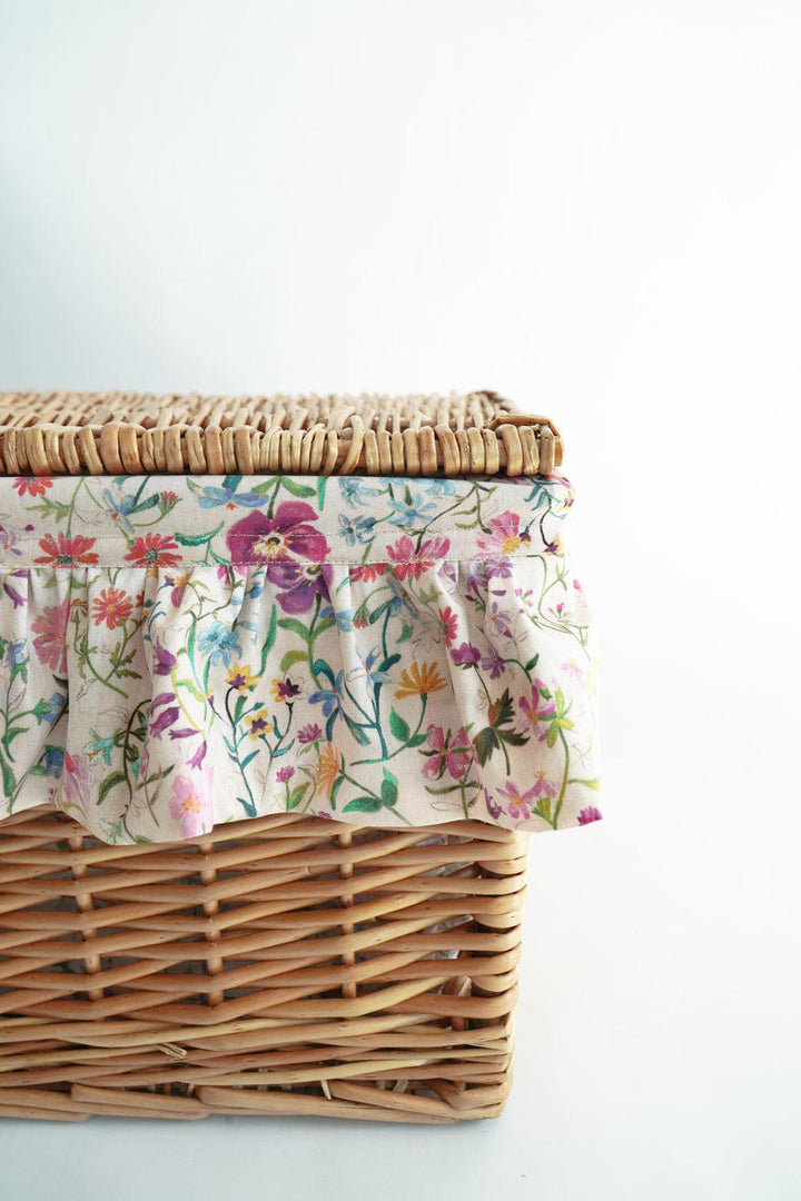 Wicker Lidded Storage Hamper LINEN GARDEN - Coco & Wolf