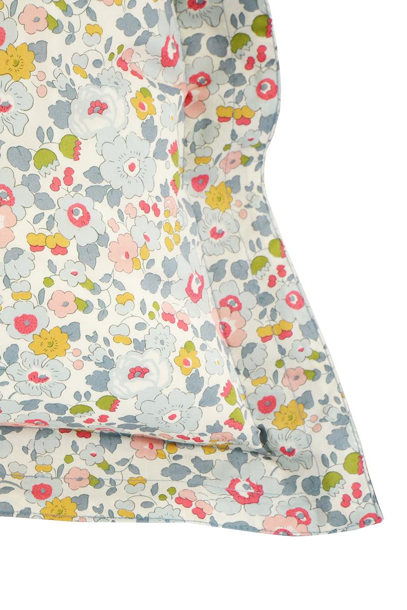 Outdoor Cushion made with Liberty Fabric BETSY GREY - Coco & Wolf