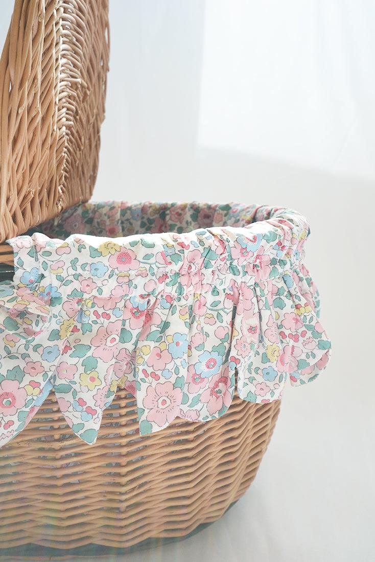 Oval Picnic Basket made with Liberty Fabric BETSY CANDY FLOSS - Coco & Wolf