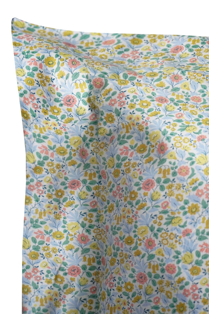 Oxford Pillowcase made with Liberty Fabric ASTRID NIVA - Coco & Wolf