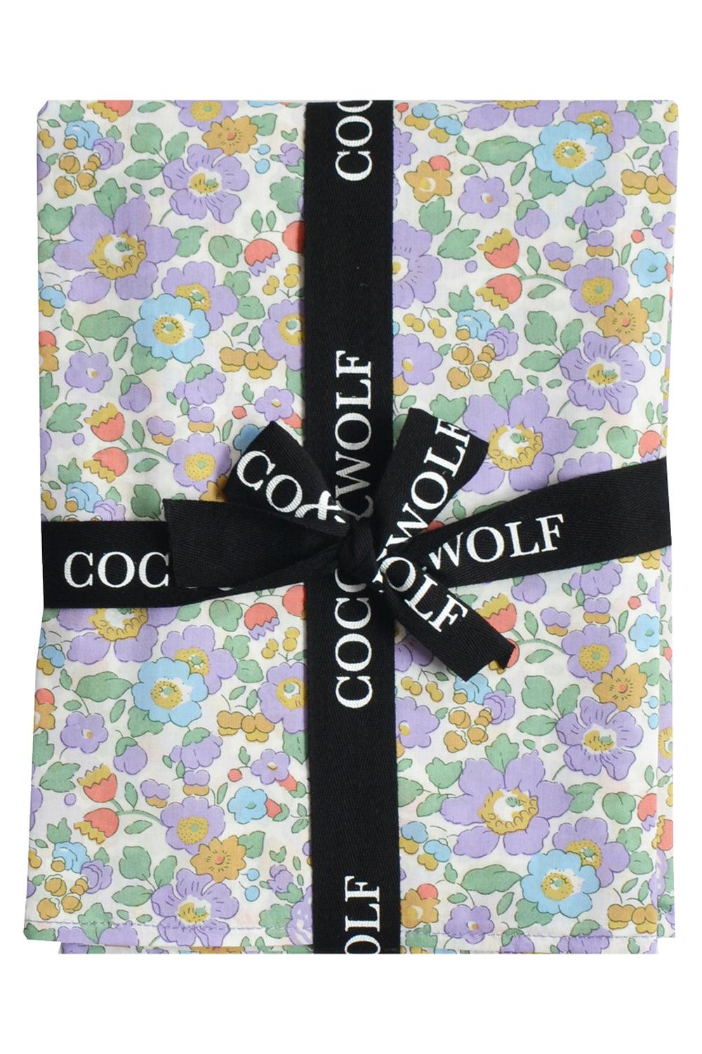 Pillowcase made with Liberty Fabric BETSY POWDER PURPLE - Coco & Wolf