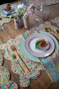 Reversible Scalloped Placemat made with Liberty Fabric BETSY SUNFLOWER & ELEMENTS GREEN - Coco & Wolf