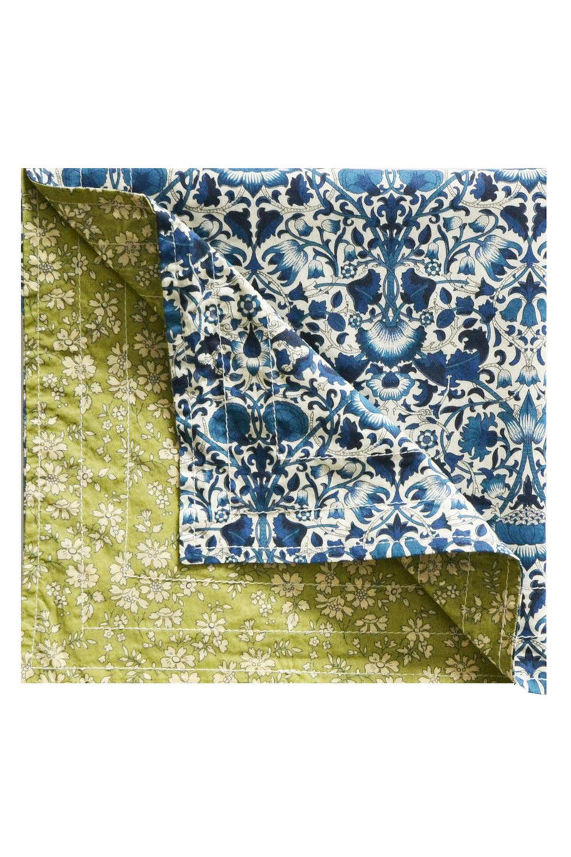 Reversible Stitch Napkin Set made with Liberty Fabric LODDEN & CAPEL - Coco & Wolf