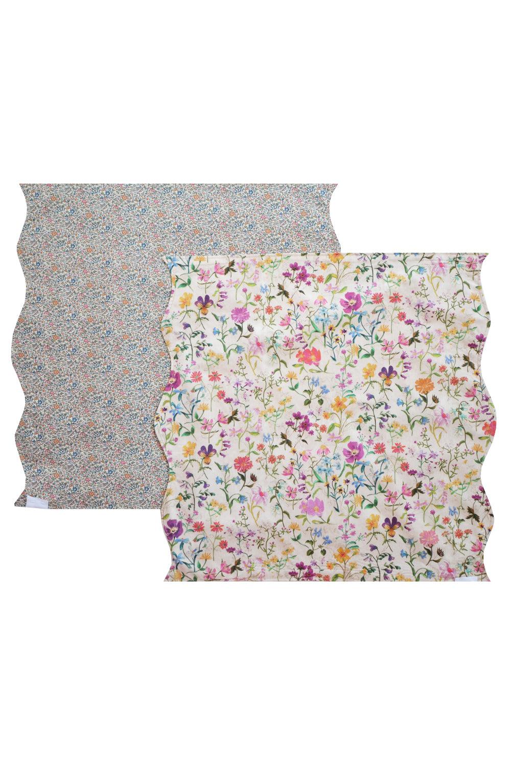 Reversible Wavy Napkin Set made with Liberty Fabric LINEN GARDEN - Coco & Wolf