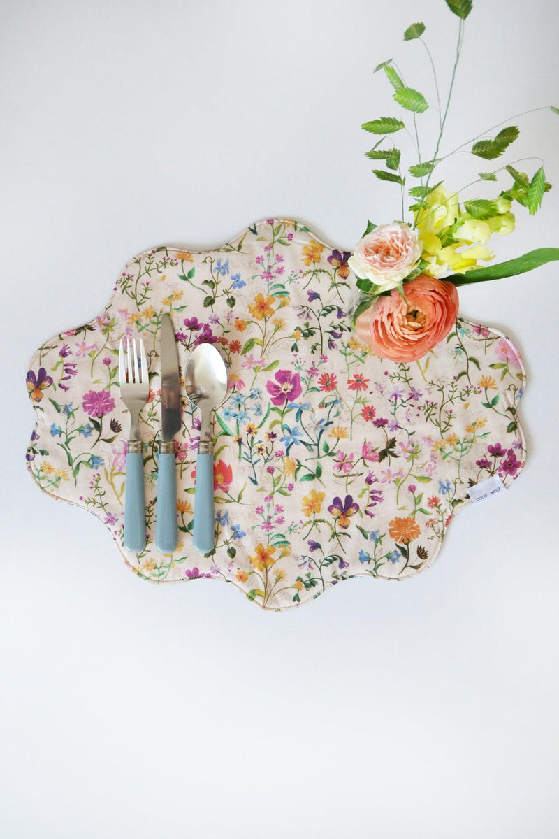 Reversible Wavy Placemat made with Liberty Fabric LINEN GARDEN & KATIE & MILLIE - Coco & Wolf