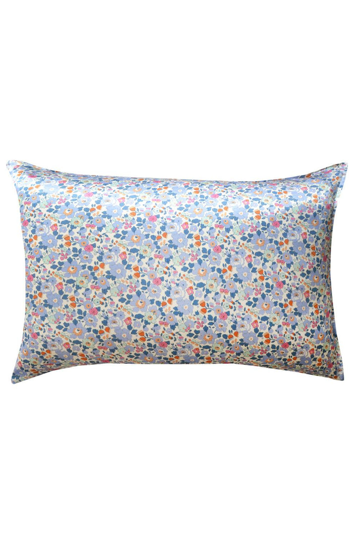 Silk Pillowcase made with Liberty Fabric BETSY LAVENDER - Coco & Wolf