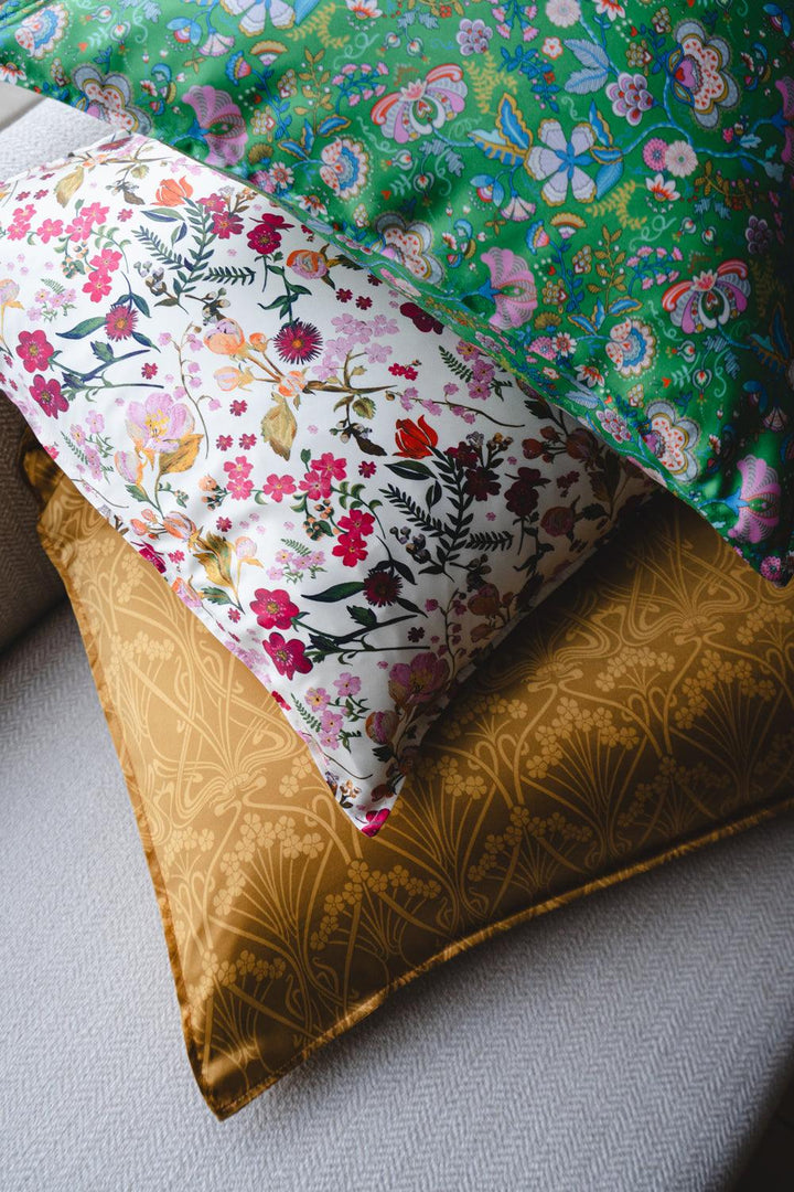 Silk Pillowcase made with Liberty Fabric MABELLE HALL - Coco & Wolf