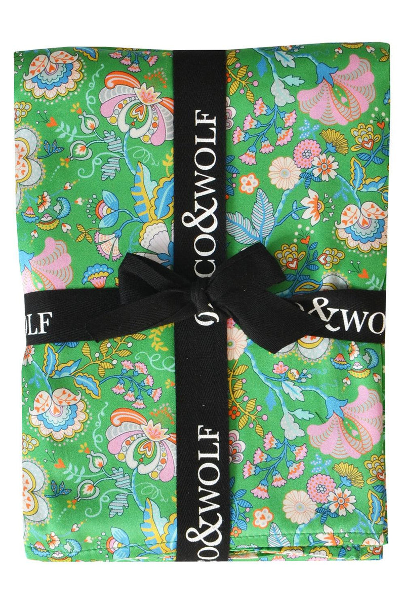 Silk Pillowcase made with Liberty Fabric MABELLE HALL - Coco & Wolf