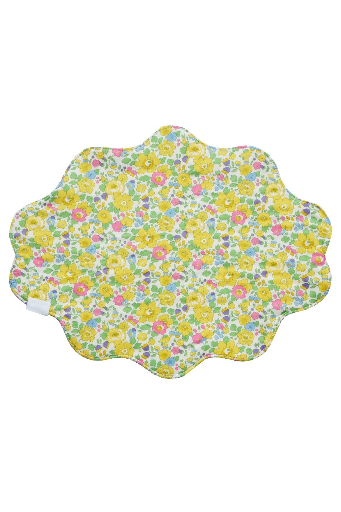 Wavy Placemat made with Liberty Fabric BETSY BOO & BETSY - Coco & Wolf